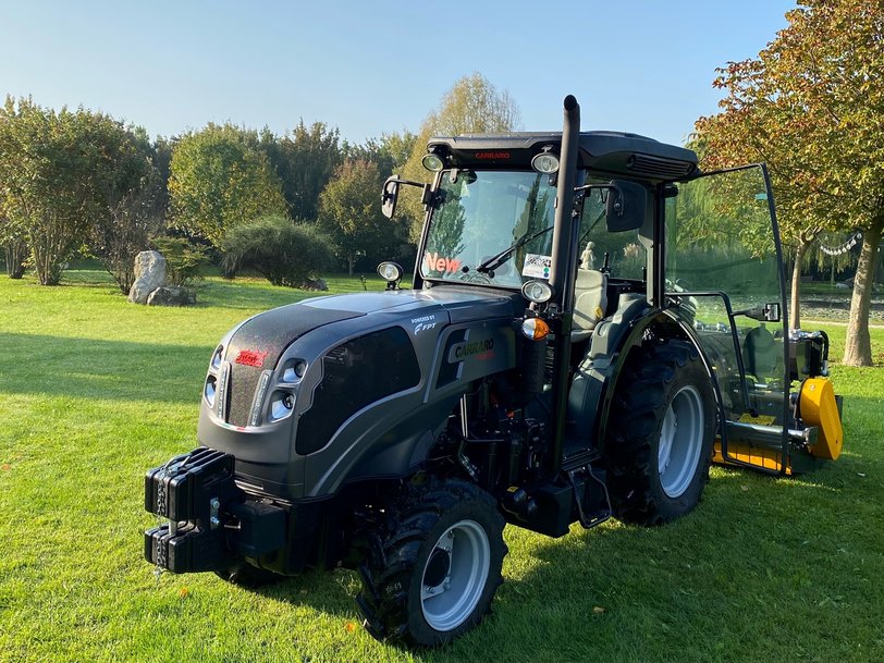 THE FPT INDUSTRIAL F28 DIESEL MAKES ITS FIELD DEBUT WITH THE NEW CARRARO AGRICUBE PRO TRACTORS